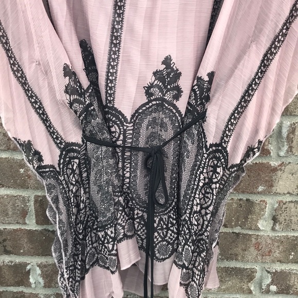 ❎DONATED❎ Rue21 Pleated Lacy Printed Tunic - Picture 5 of 7